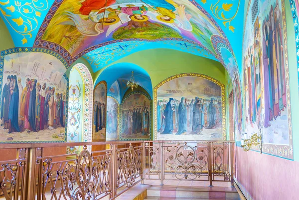 Frescos de Santos en Pochayiv Lavra — Foto de Stock