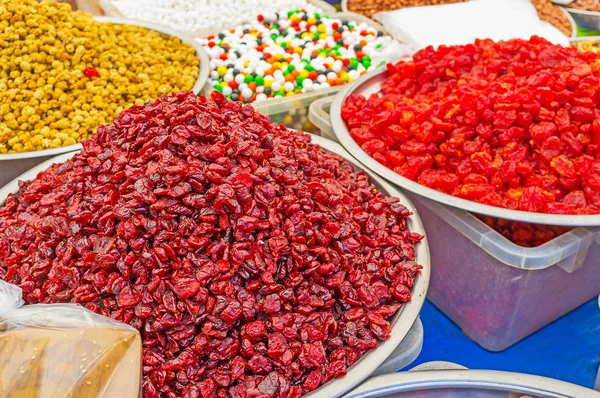 Antalya'da kuru kiraz