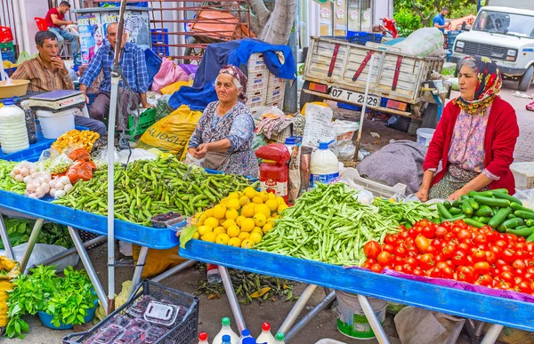 Friske grøntsager af tyrkiske landmænd, Antalya - Stock-foto