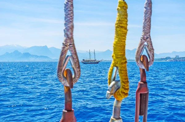 View through the hooks and ropes, Antalya — Stock Photo, Image