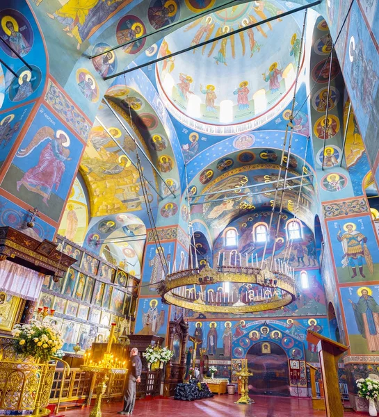 Interior of Holy Trinity Cathedral — Stock Photo, Image