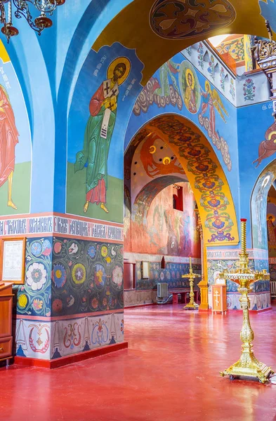 Arcos pintados en la Catedral de la Santísima Trinidad —  Fotos de Stock