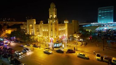Bakıda meşgul tren istasyonu Meydanı