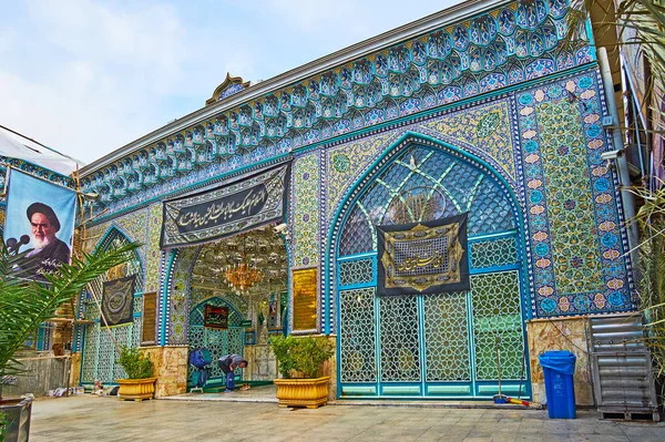 Перська-Узори Emamzadeh Zeyd Святий храм, Тегеран — стокове фото