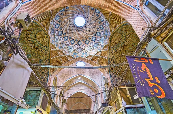 Dekore des großen Basars von Teheran — Stockfoto