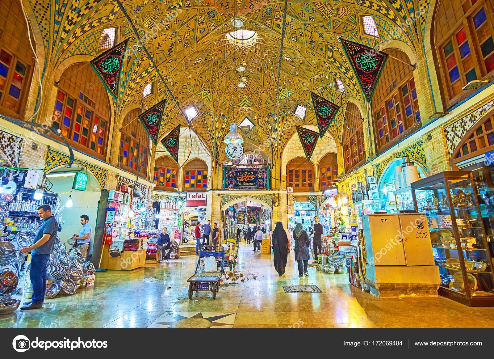 RÃ©sultat de recherche d'images pour "photos du bazar de Teheran"