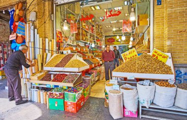 Tahran kapalı çarşı mağazaları