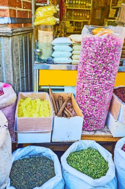 Otlar Tehran pazarında durak