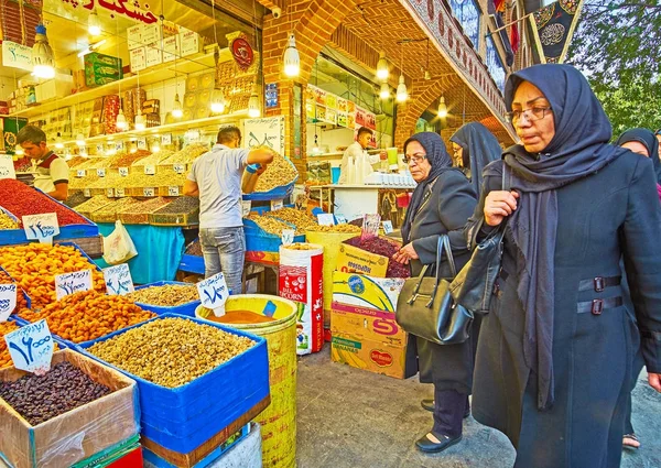 I mercati affollati di Teheran — Foto Stock