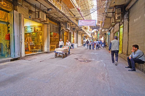 Kapalı Çarşı Tahran sokaklarında — Stok fotoğraf