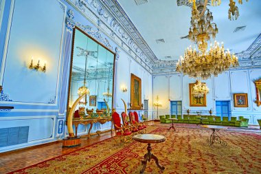 Talar-e Adj salonu: Golestan, Tehran