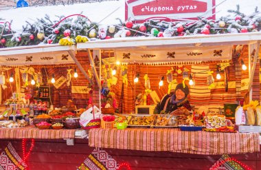 Noel Festivali mutlu satıcı