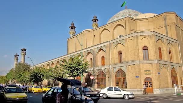 Traffico In Mostafa Khomeini Street In Teheran — Video Stock