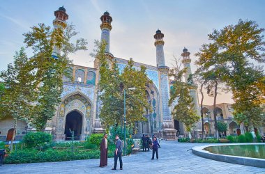 Sepahsalar Camii, Tehran minarelerinin