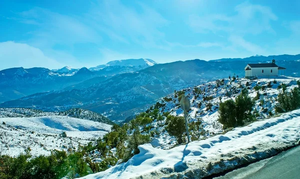 As encostas nevadas das montanhas Pindus, Grécia — Fotografia de Stock