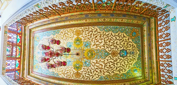 A festett dekorok, Qavam ház, Siráz, Irán — Stock Fotó