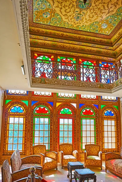 Entdecken Sie mittelalterliche qavam Haus, shiraz, iran — Stockfoto