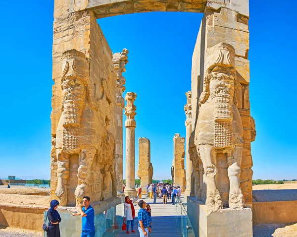 Entrada oriental a la Puerta de Jerjes, Persépolis, Irán — Foto de Stock