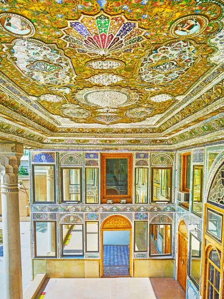 Zrcadlový veranda Naranjestan komplexu, Shiraz, Írán — Stock fotografie