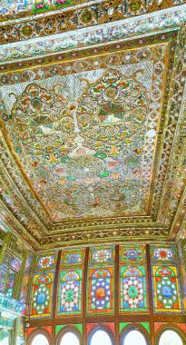 Ayna salonu Zinat Ol-Molk Köşkü, Şiraz, Iran Panoraması