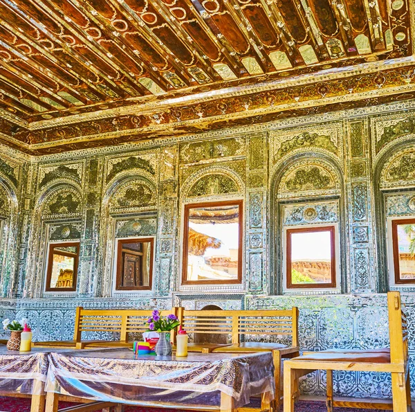 Şiraz, İran Konakları'Mirrorwork