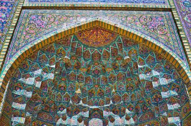 Mukarnas kasa Nasir Ol-Molk Camii, Şiraz, Iran
