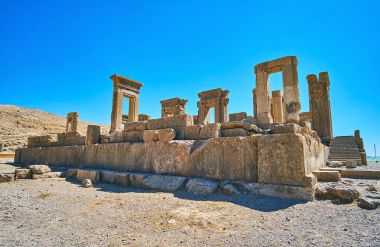 Tachara, Persepolis, Iran kalıntıları