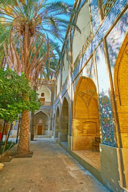Madraseh yeşil-siz Khan, Şiraz, Iran