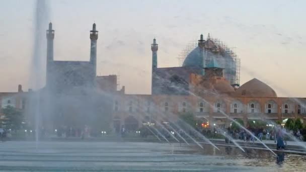 Isfahan Irán Octubre 2017 Paseo Largo Noche Plaza Naqsh Jahan — Vídeos de Stock