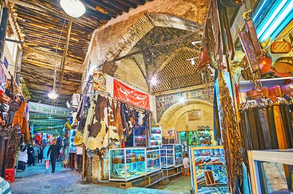 Doğu çarşı, Şiraz, Iran kaotik sokakları