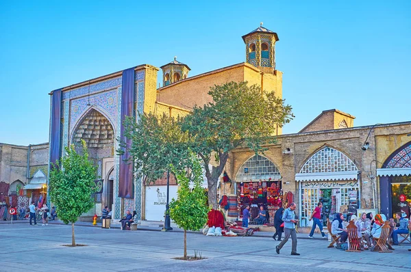 La calle comercial del viejo Shiraz, Irán — Foto de Stock