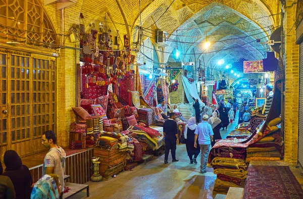 Paradiso dei tappeti a Shiraz, Iran — Foto Stock