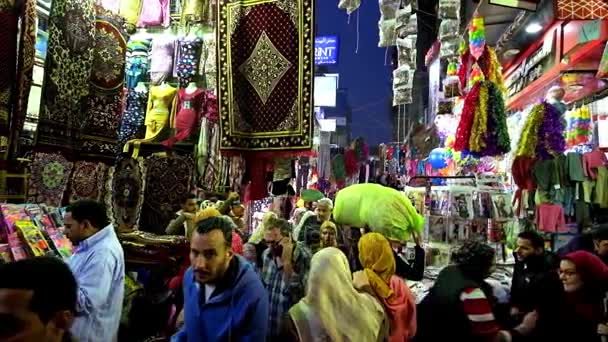 Kairo Egypten December 2017 Den Trånga Gatan Marknaden Khan Khalili — Stockvideo