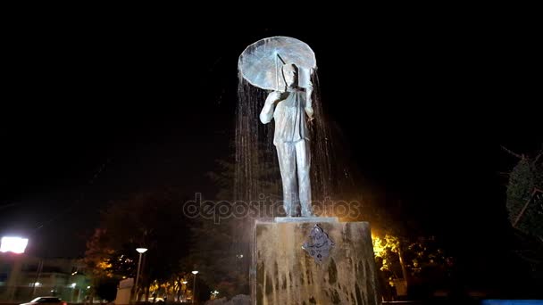 Fuente Bronce Escénica Calle Hasht Beheshti Luces Noche Brillantes Isfahán — Vídeo de stock