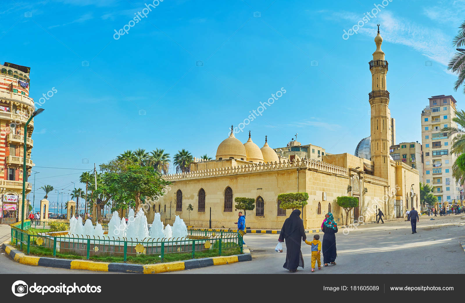 Imam Al Busiri mosque, Alexandria, Egypt – Stock Editorial Photo ...