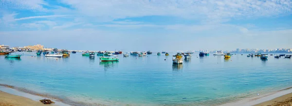 Panorama del puerto pesquero en Alejandría, Egipto —  Fotos de Stock