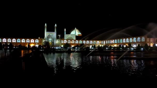 Noite Escura Isfahan Fontes Praça Naqsh Jahan Criam Uma Atmosfera — Vídeo de Stock