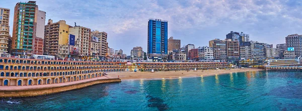 Akşam Stanley beach, Alexandria, Mısır