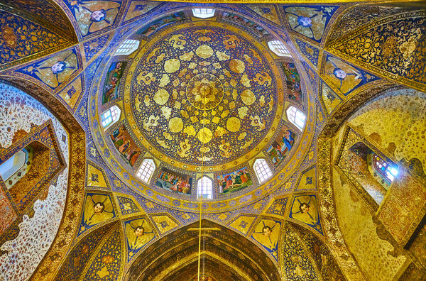 Купол Вифлеемской церкви в Исфахане, Иран
