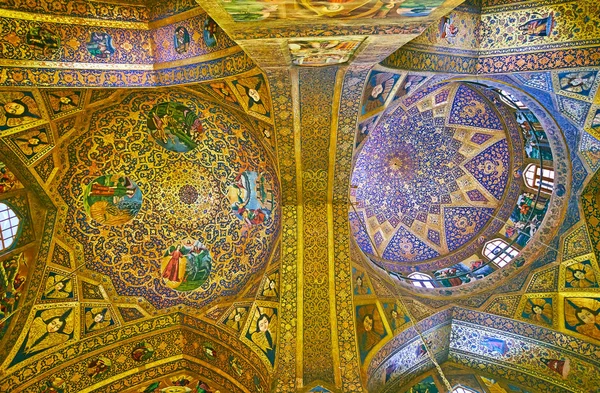 Купола Ванкского собора, Исфахан, Иран — стоковое фото