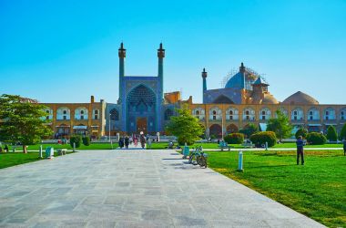 Şah'ın Camii Isfahan, İran'ın topluluğu