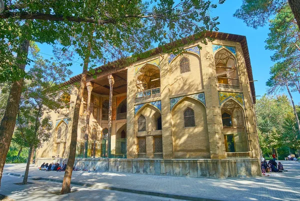The palace in garden, Isfahan, Iran — Stock Photo, Image