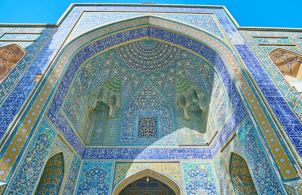 Portalen av Chaharbagh madraseh, Isfahan, Iran — Stockfoto