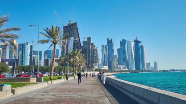 Doha Qatar Februari 2018 Corniche Boulevard Beste Plaats Voor Ochtend — Stockvideo