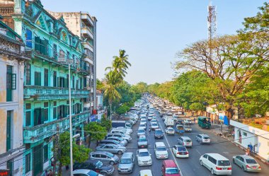 Trafik sıkışıklığı Yangon, Myanmar
