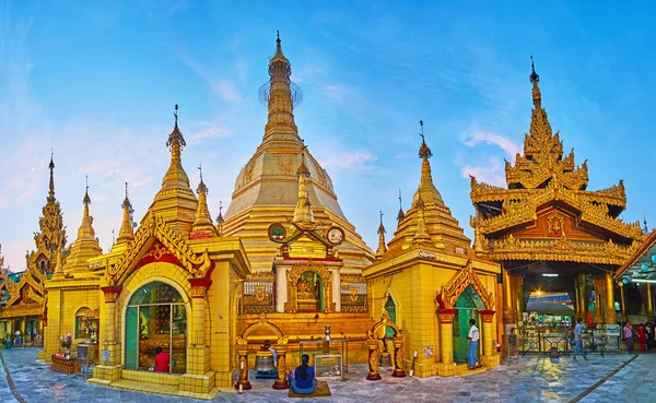Scopri Sule Pagoda, Rangoon / Myanmar — Foto Stock