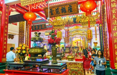 Bahar Şenliği, Yangon, Myanmar sırasında Çin Tapınağı