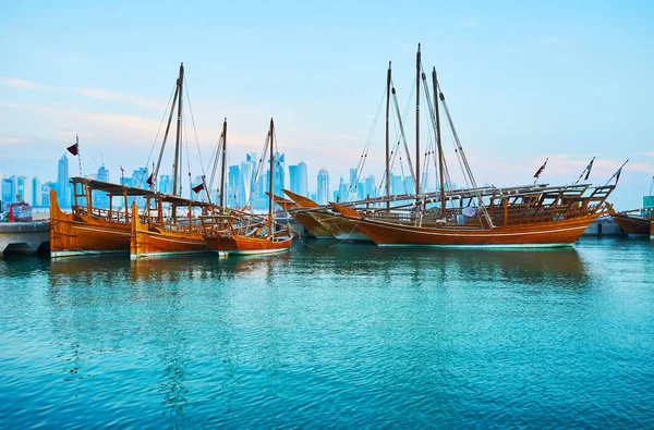 Los barcos en Doha, Qatar — Foto de Stock