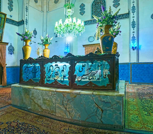 La sala de la tumba del santuario Shah Nematollah Vali, Mahan, Irán —  Fotos de Stock