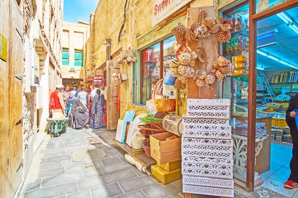 The narrow backstreet, Doha, Qatar — Stock Photo, Image